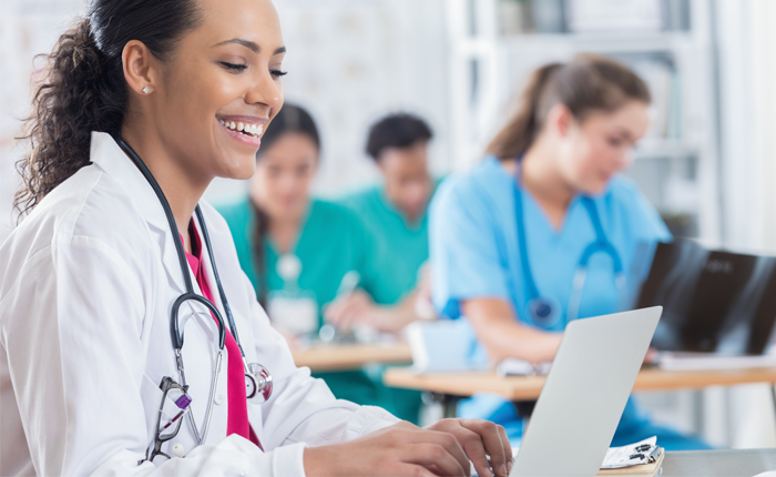 Opleiding Management in de Zorg | Thuisstudie NHA